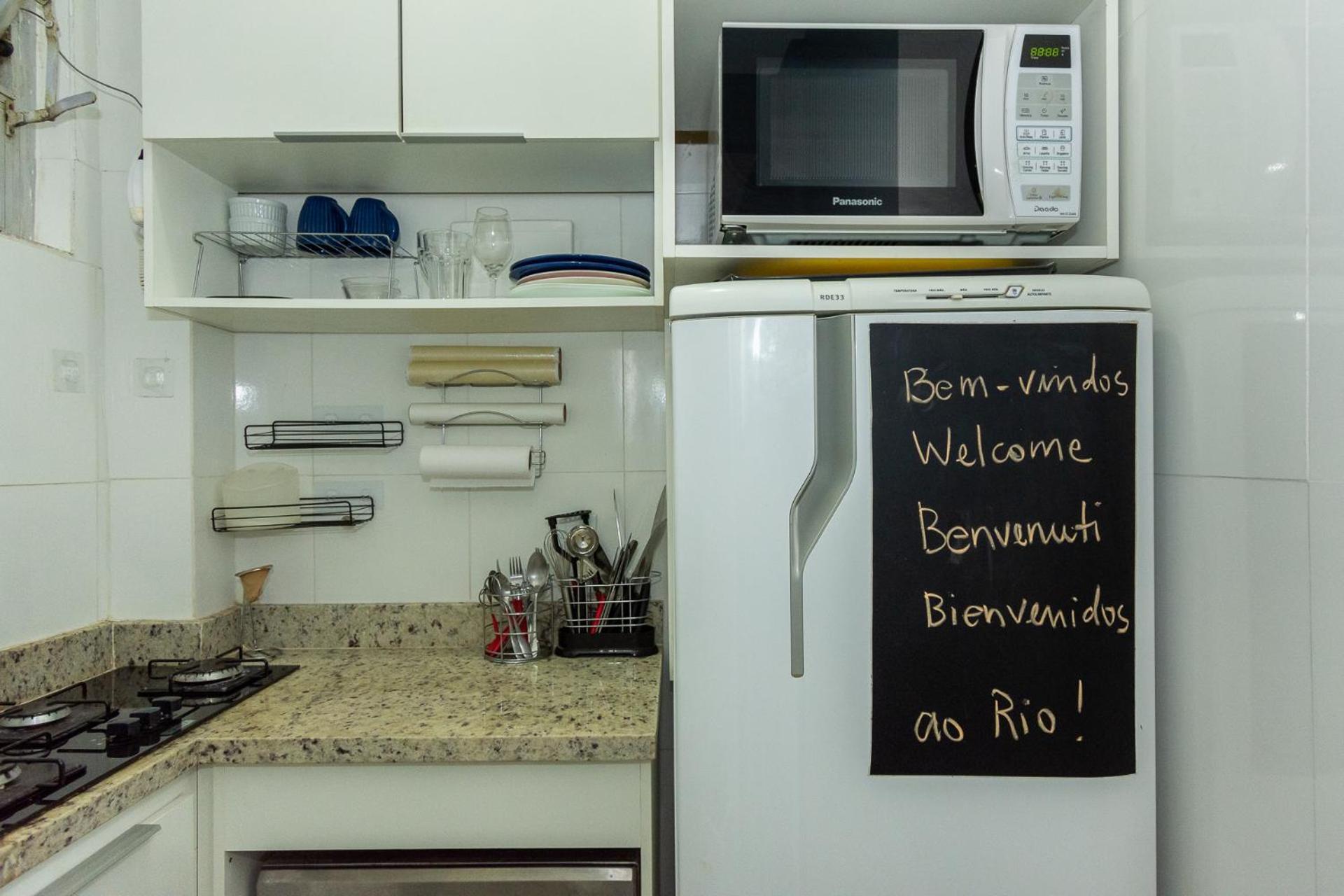 Copa's Flat - Ao Lado Do Metro E De Ipanema *